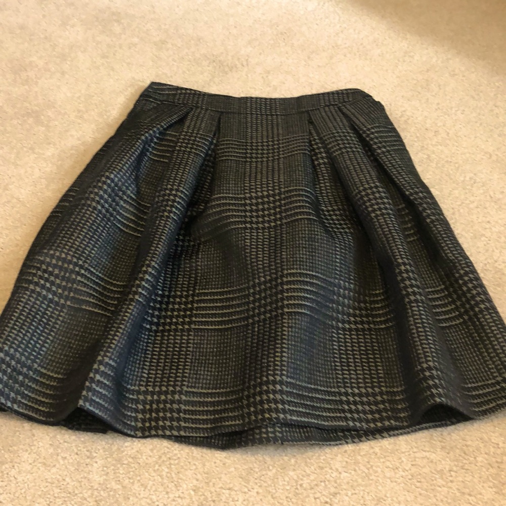 Ann Taylor 0 petite skirt. New with tags.